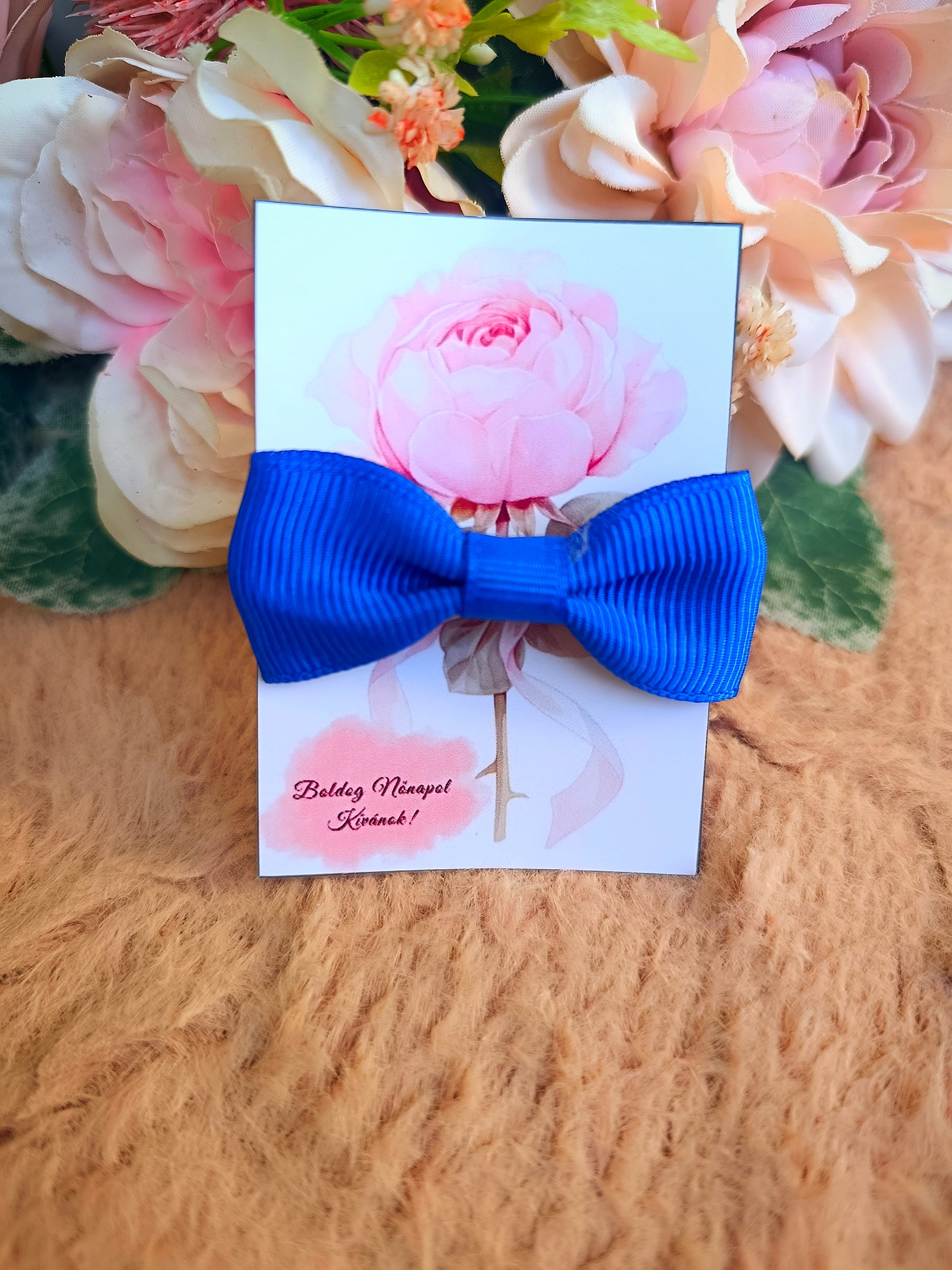 Ajándék masni hajgumi nőnapi sötétkék